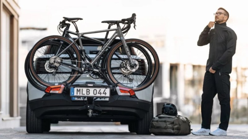 Un ingénieux porte-vélo Thule, la première transmission 2 x 13 de vélo et une voiture électrique très intelligente – Récap’ Survoltés Un ingénieux porte-vélo Thule, la première transmission 2 x 13 de vélo et une voiture électrique très intelligente – Récap’ Survoltés