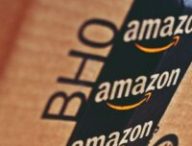Colis Amazon. // Source : Flickr/CC/Sue Thompson (photo recadrée)